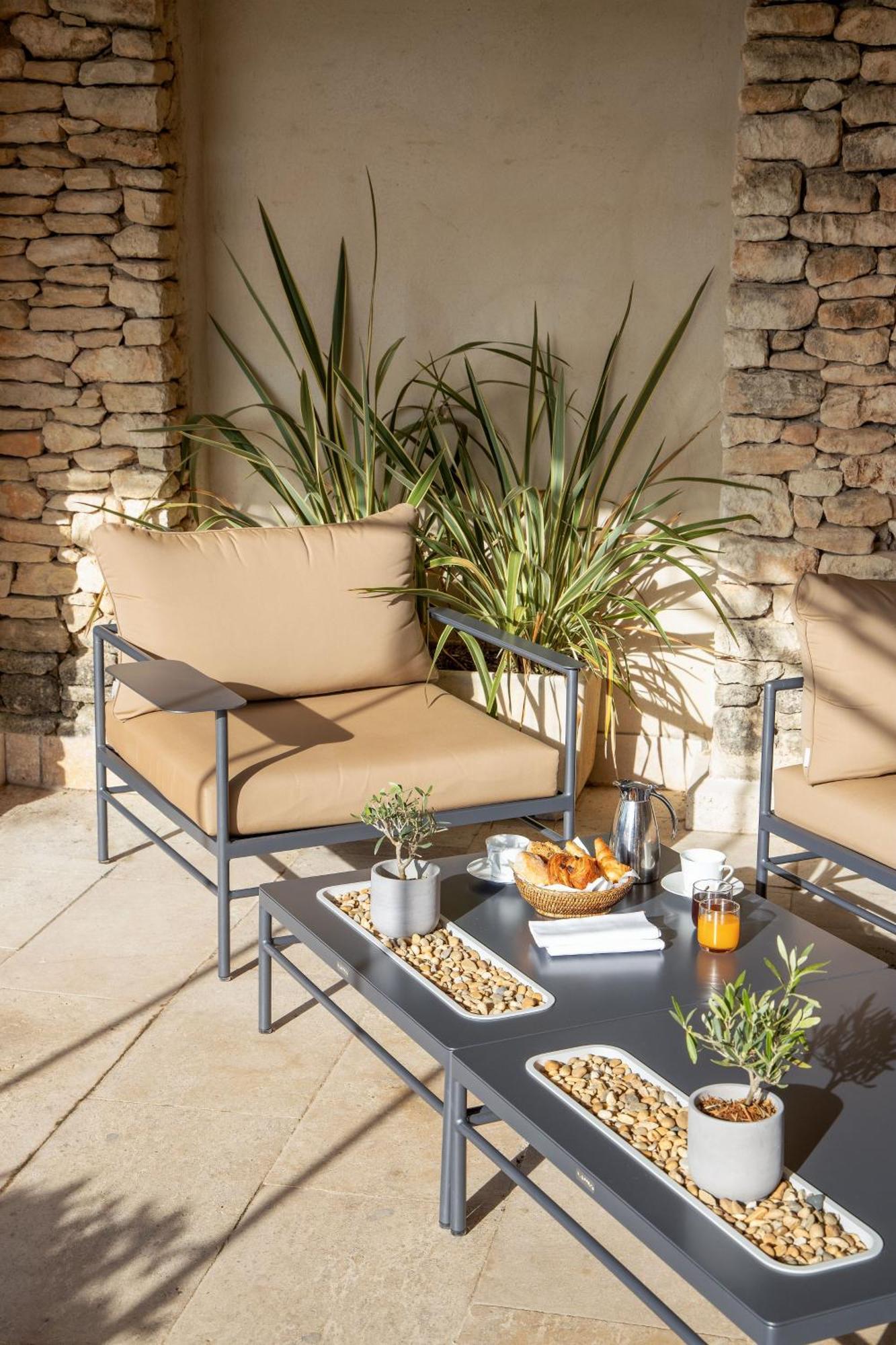 Mas Des Herbes Blanches Hotel & Spa - Relais & Chateaux Joucas Dış mekan fotoğraf